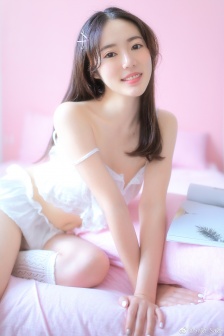 我女朋友的妈妈1完整有翻译